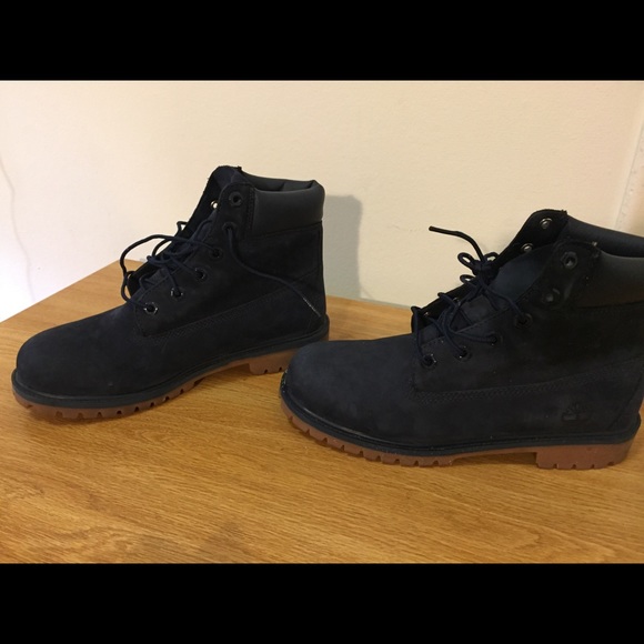Trendy Navy blue timberlands - Picture 3 of 6